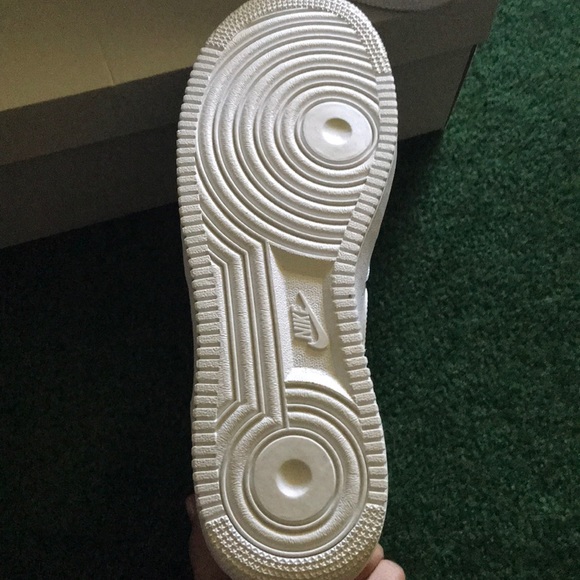 Nike Air force 1’s High top, White - Picture 2 of 5